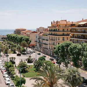 Chateauneuf Menton